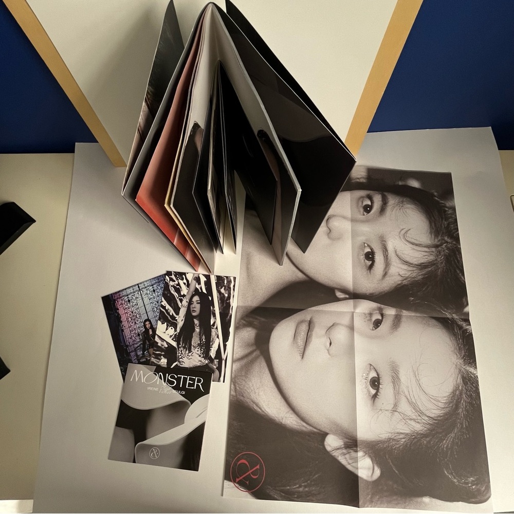 IRENE&SEULGI 1st Mini Album Monster Base Note CD+Book+Sticker+Card+F.Poster+Gift - Picture 4 of 6